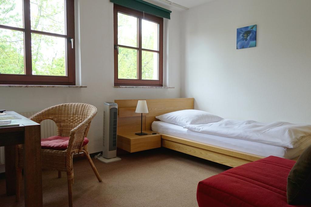 Pension Am Helenenwall Köln Rum bild